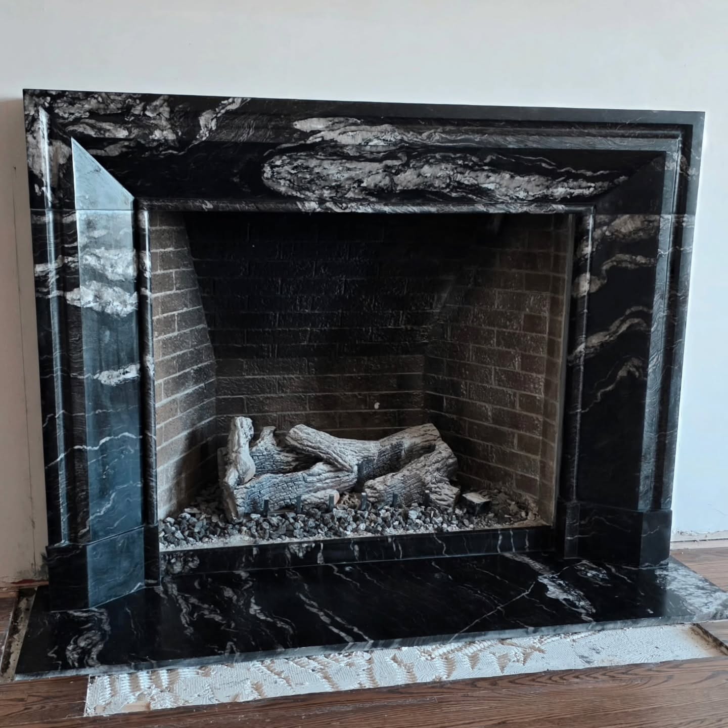 Gas vs Wood Burning Fireplaces Which Works Best with Stone 2 Gas vs Wood Burning Fireplaces Which Works Best with Stone 2